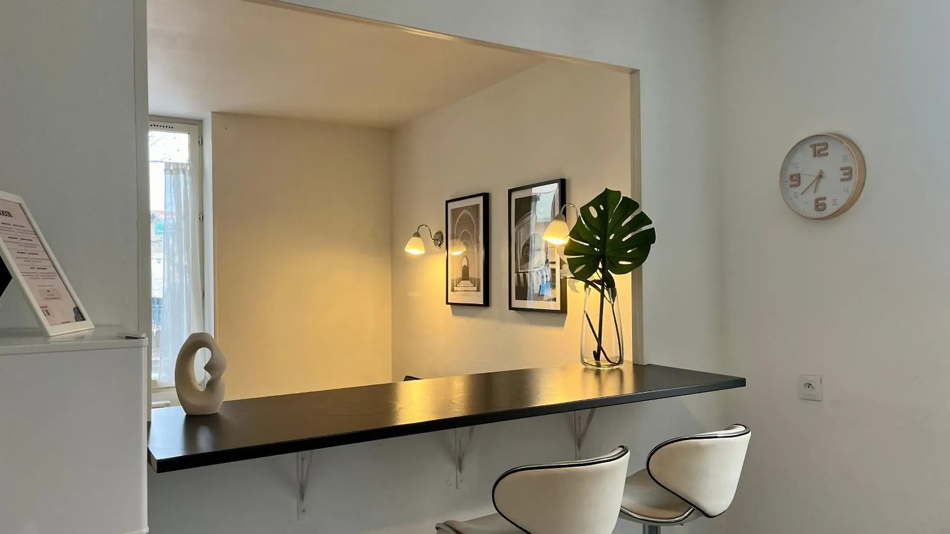 Apartment Suite Manama Villeurbanne France