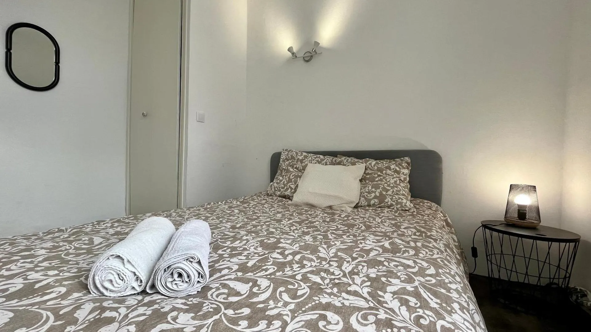 Apartment Suite Manama Villeurbanne